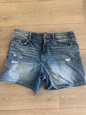 Hidden high rise boyfriend short - size L